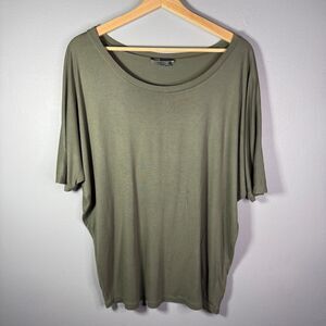 Vince 100% Rayon Scoop Neck Relaxed Tee Womens L Olive Green Dolman Sleeve Top